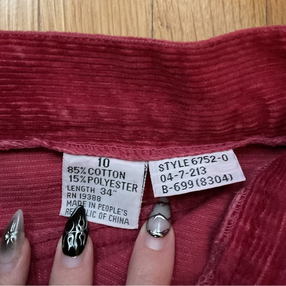 Vintage Britannia High Waisted Straight Leg Corduroy Red Pants - Picture 6 of 6